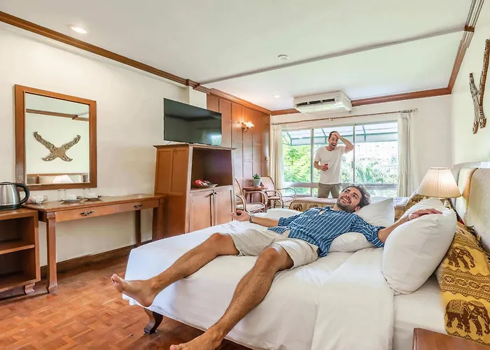 Royal Ivory Sukhumvit Nana 3* Бангкок