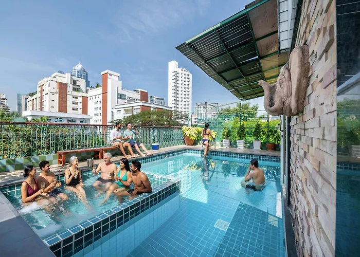 Royal Ivory Sukhumvit Nana Отель