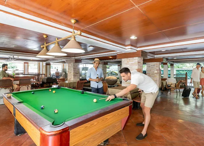 Royal Ivory Sukhumvit Nana Отель Бангкок