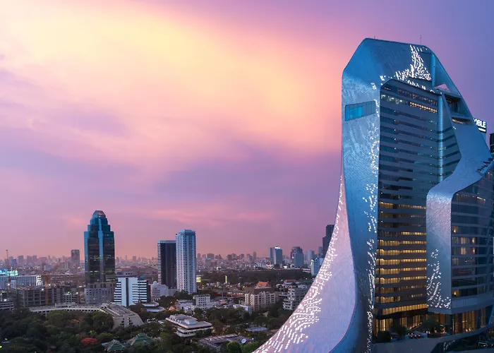 Отель Royal Ivory Sukhumvit Nana 3*