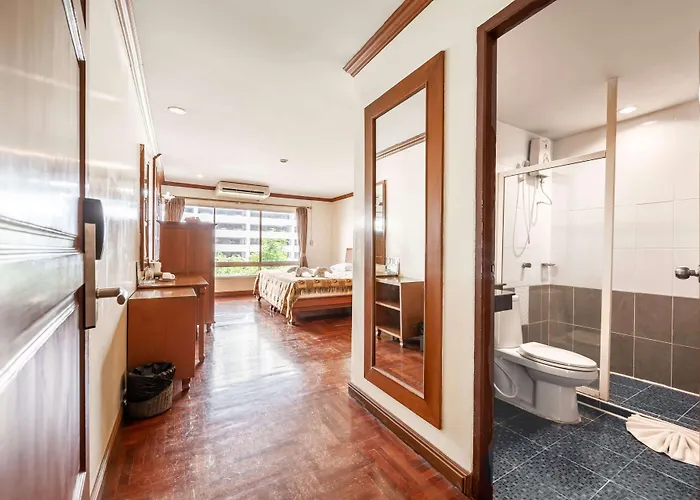 Royal Ivory Sukhumvit Nana Бангкок