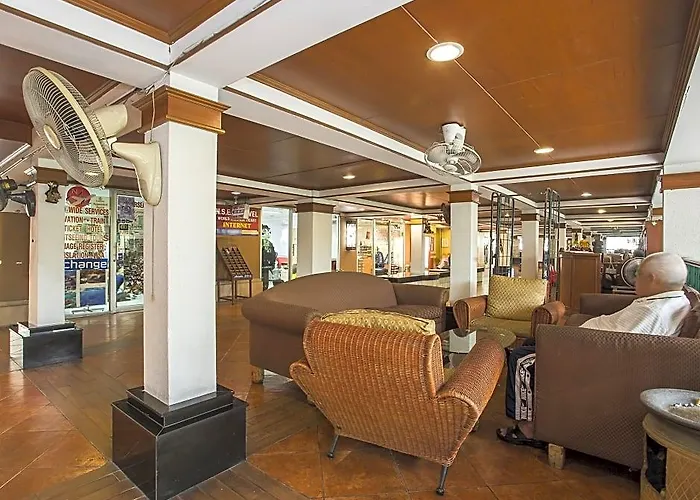 Отель Royal Ivory Sukhumvit Nana 3*