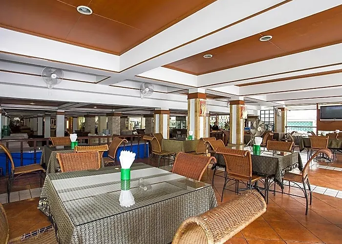 Royal Ivory Sukhumvit Nana Отель Бангкок