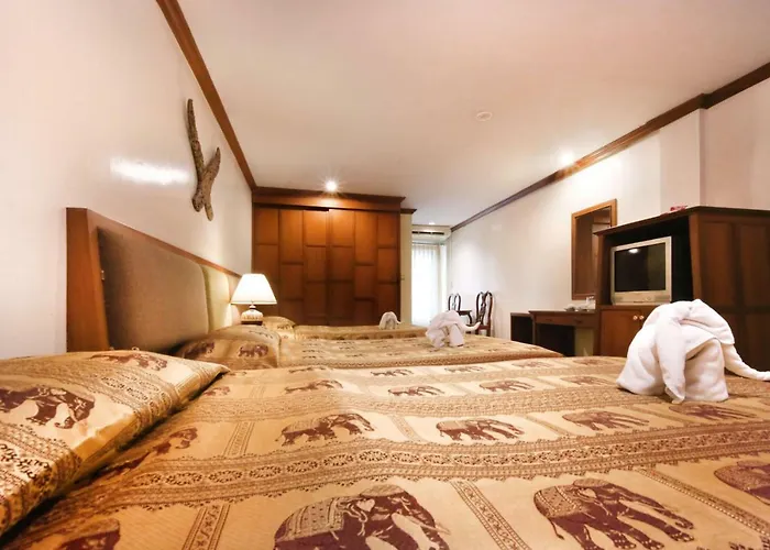 Отель Royal Ivory Sukhumvit Nana 3*